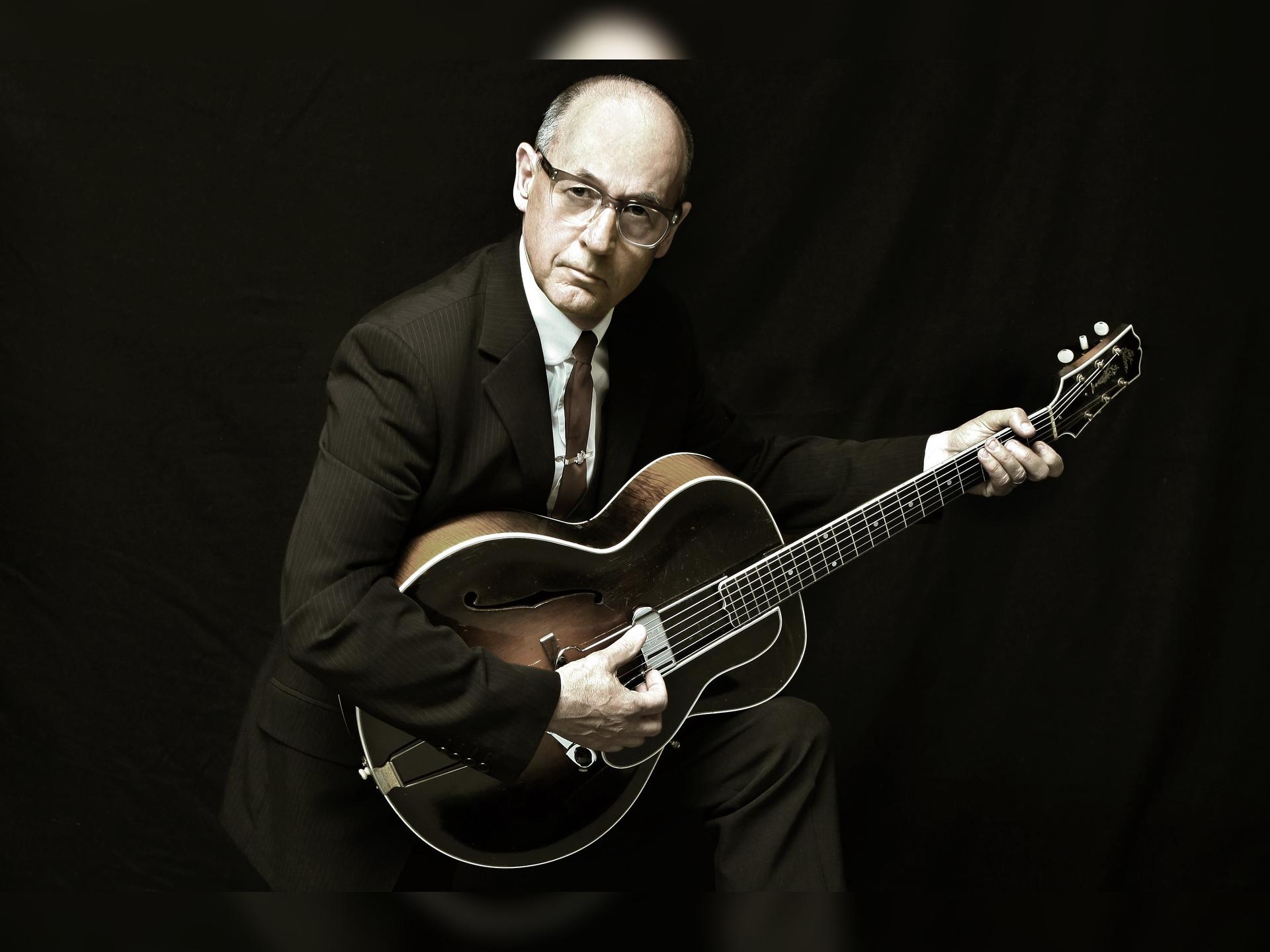 Andy Fairweather Low