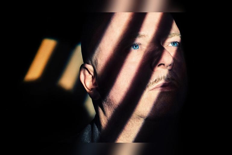 VNV Nation 