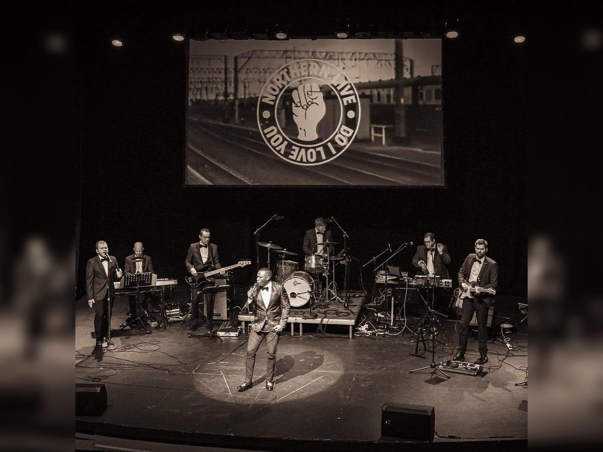 Northern Soul Live - Do I Love You