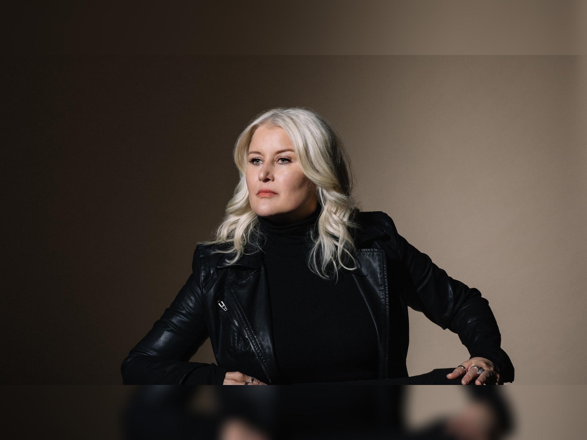 Paula Cole