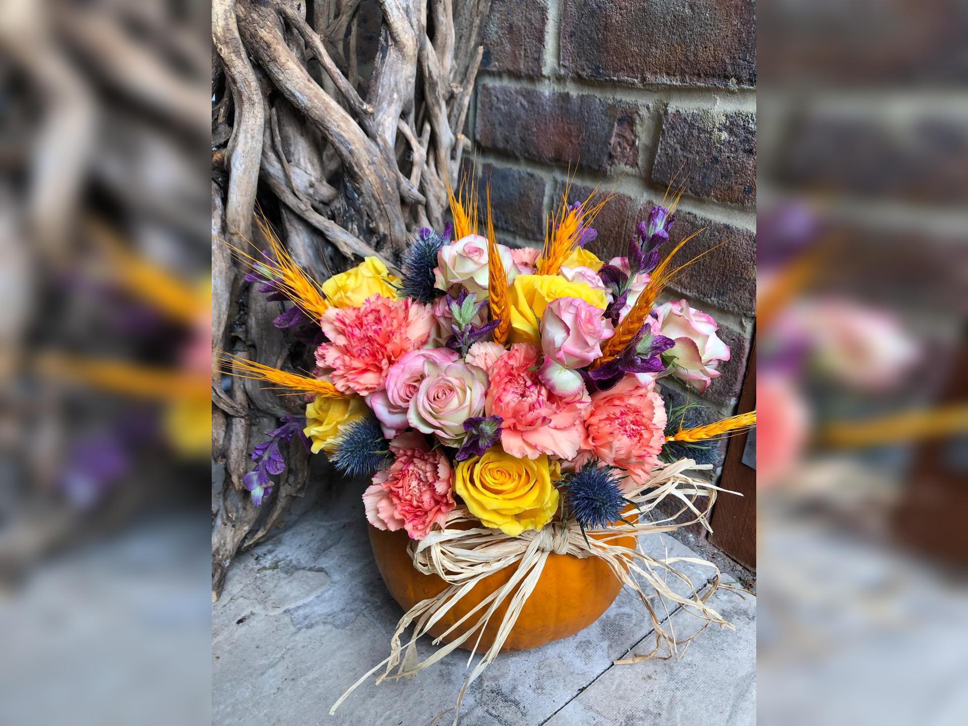 Pumpkin Flower Arrangements With Victoria Goss