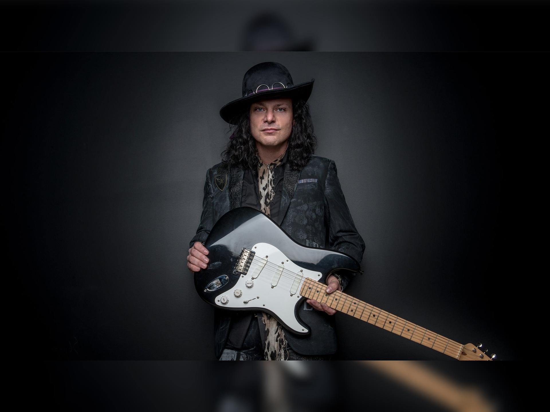 Anthony Gomes