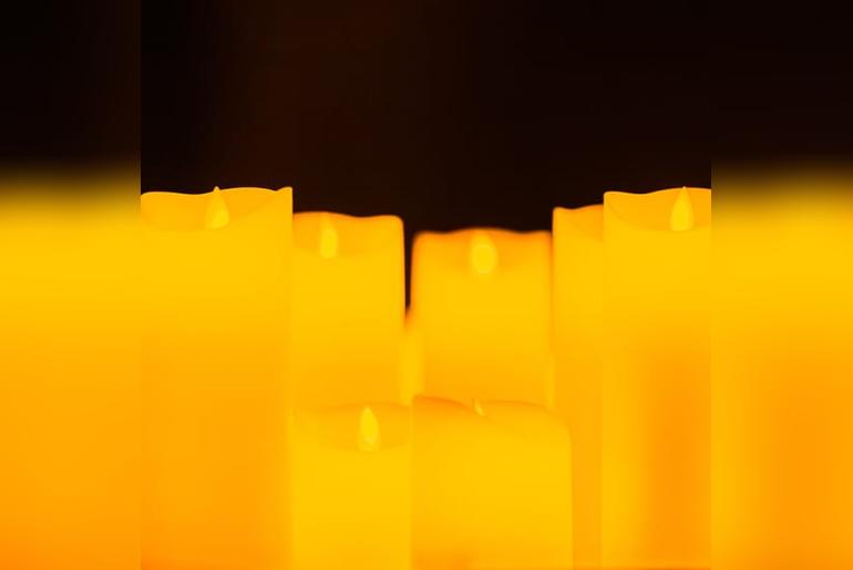 Candlelight: Tribute to Simon and Garfunkel