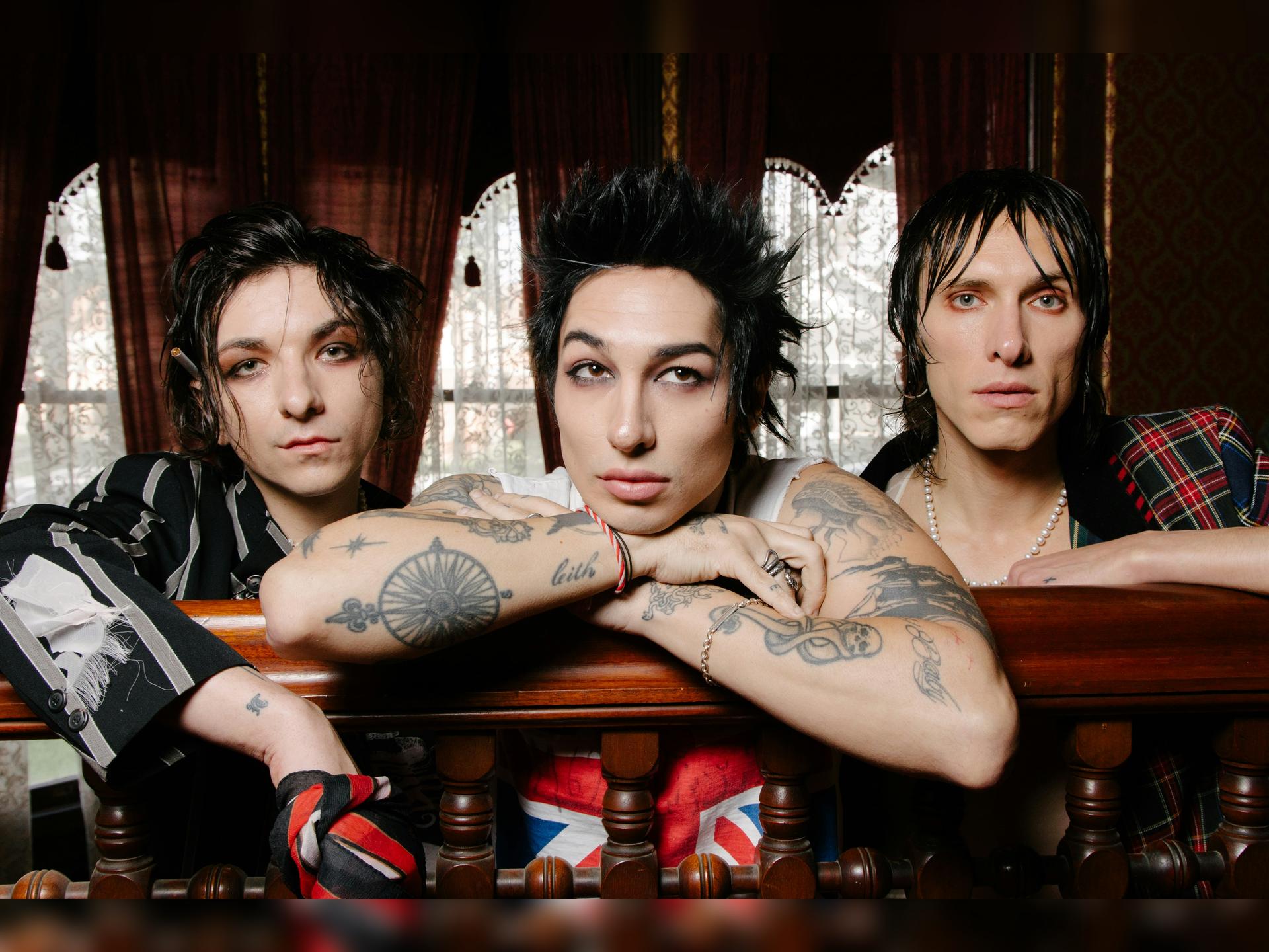 Palaye Royale