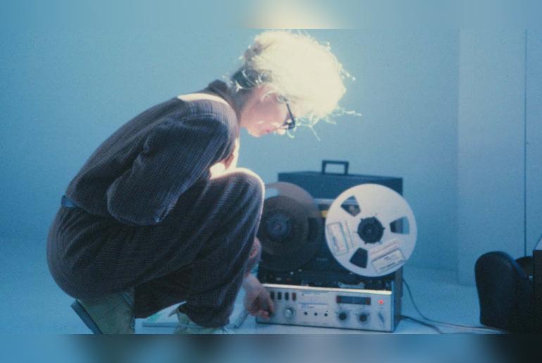 Sisters with Transistors