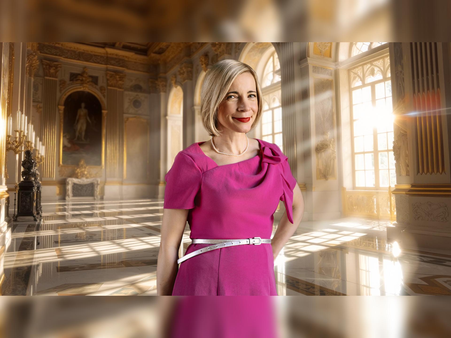 My Royal Life: An Audience with Lucy Worsley