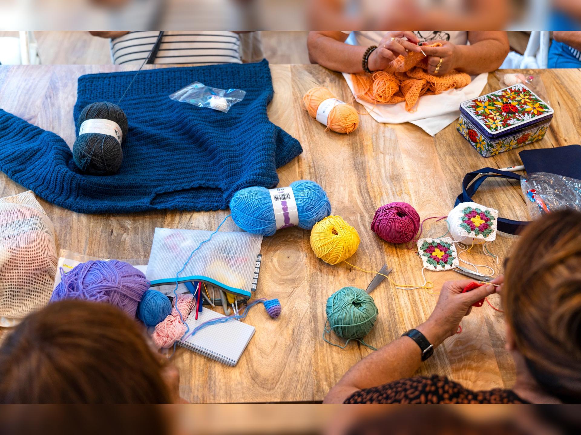 Knit and Natter