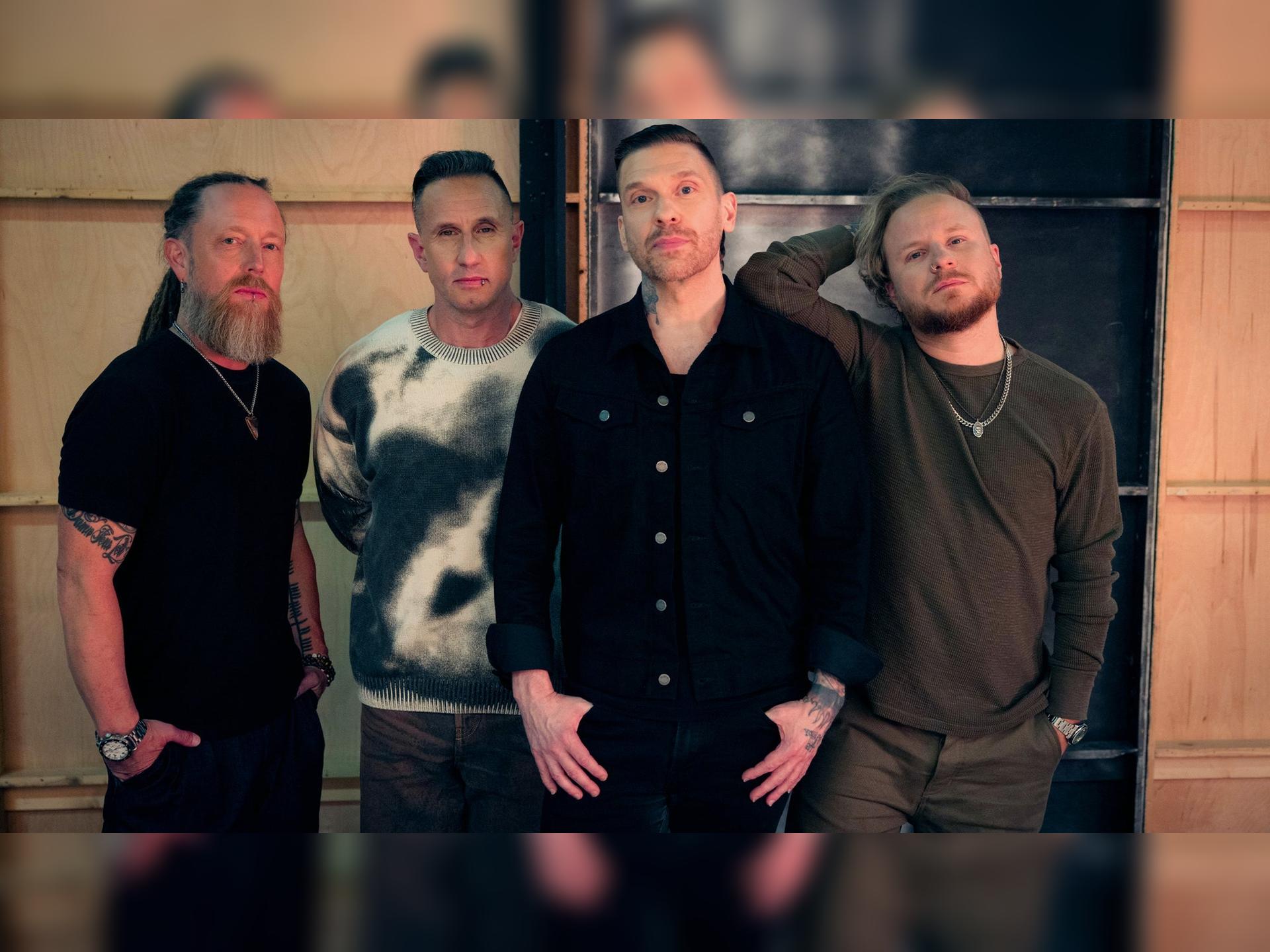 Shinedown, Coheed and Cambria, Those Damn Crows