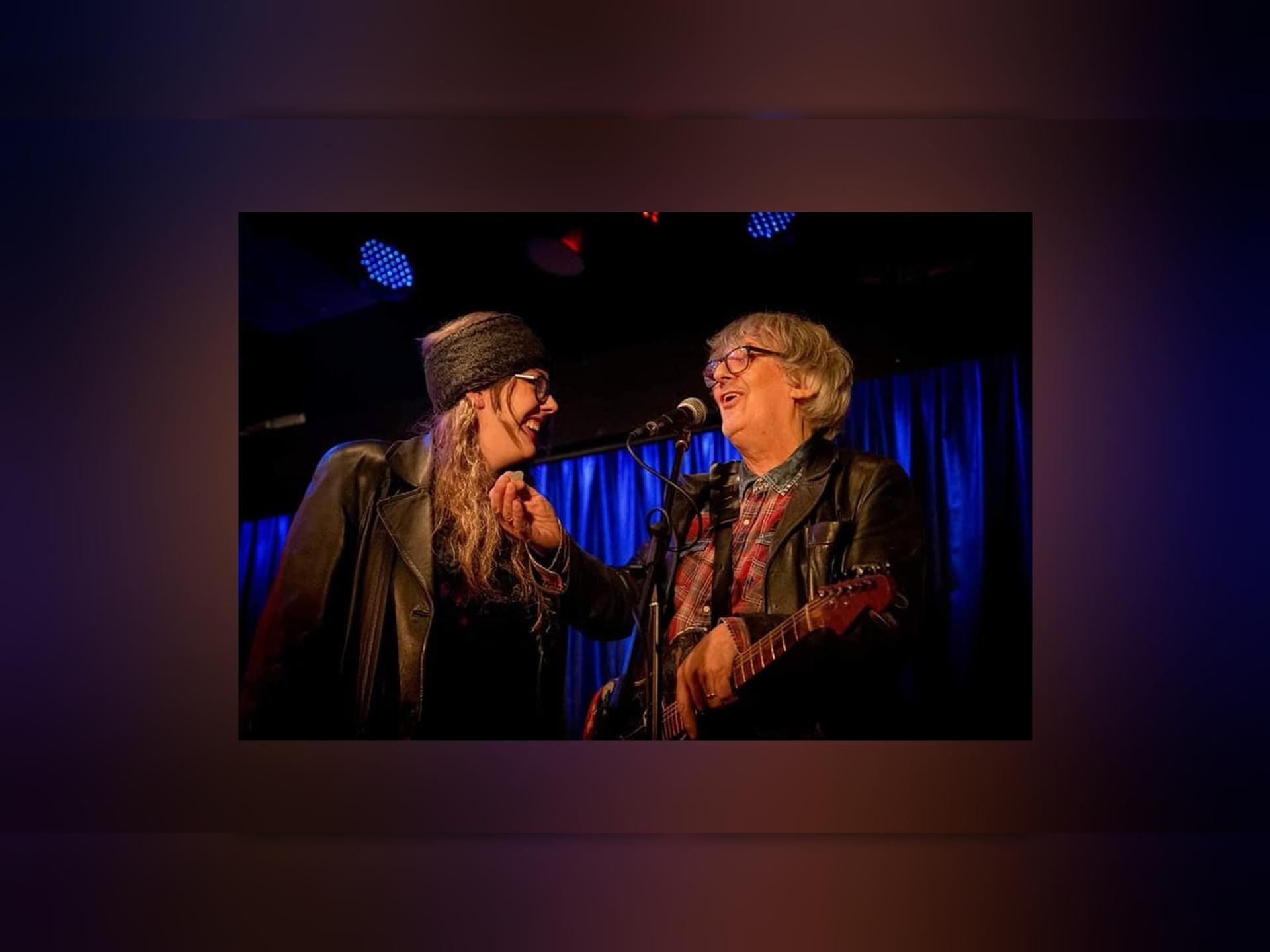 Mora & the Fabulous Wonderfuls With George Borowski