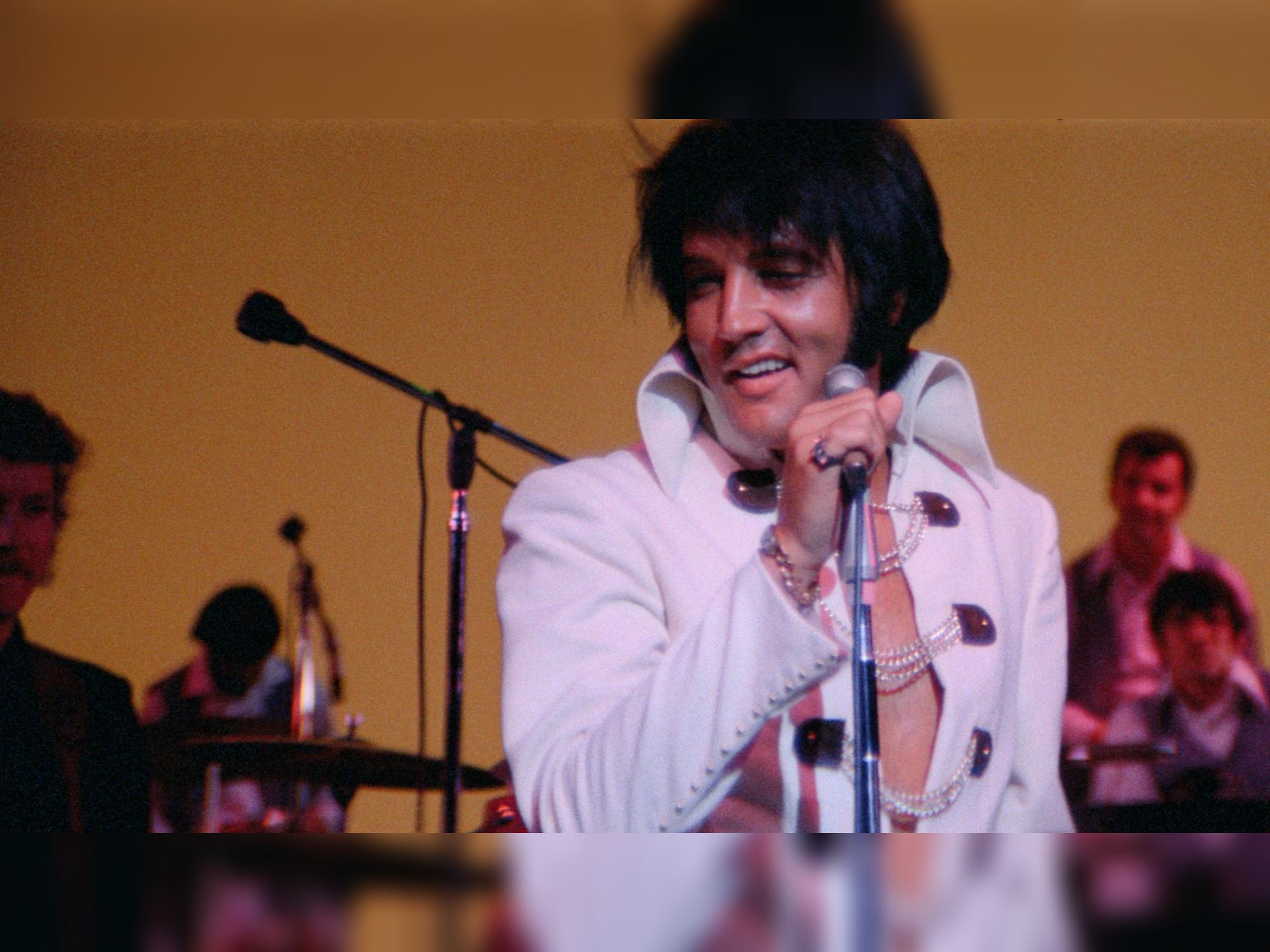 EPiC: Elvis Presley in Concert