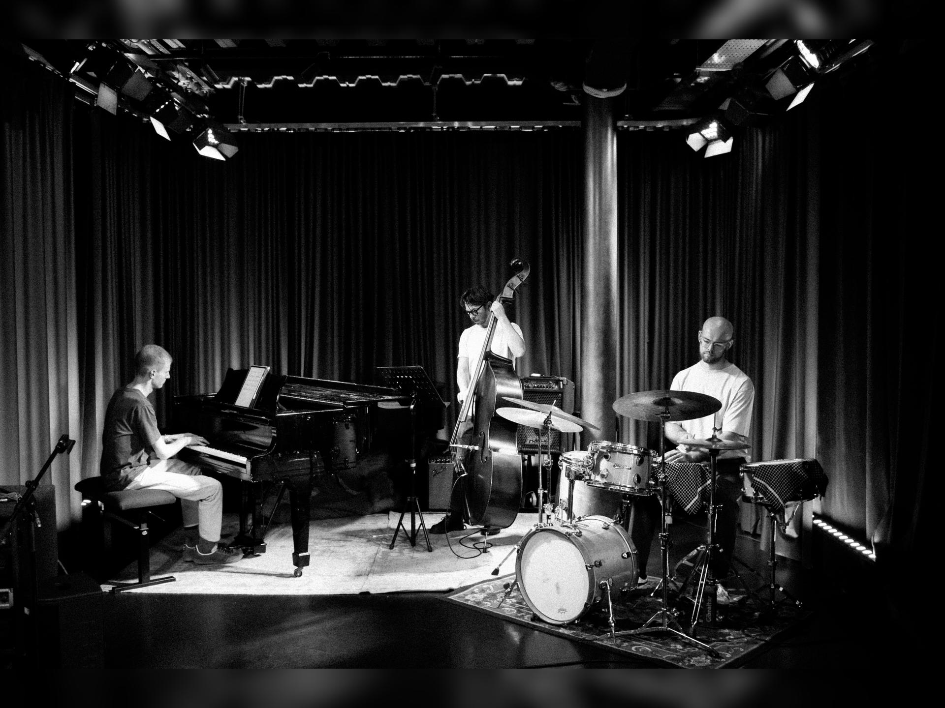 Alex Temple-Heald Trio
