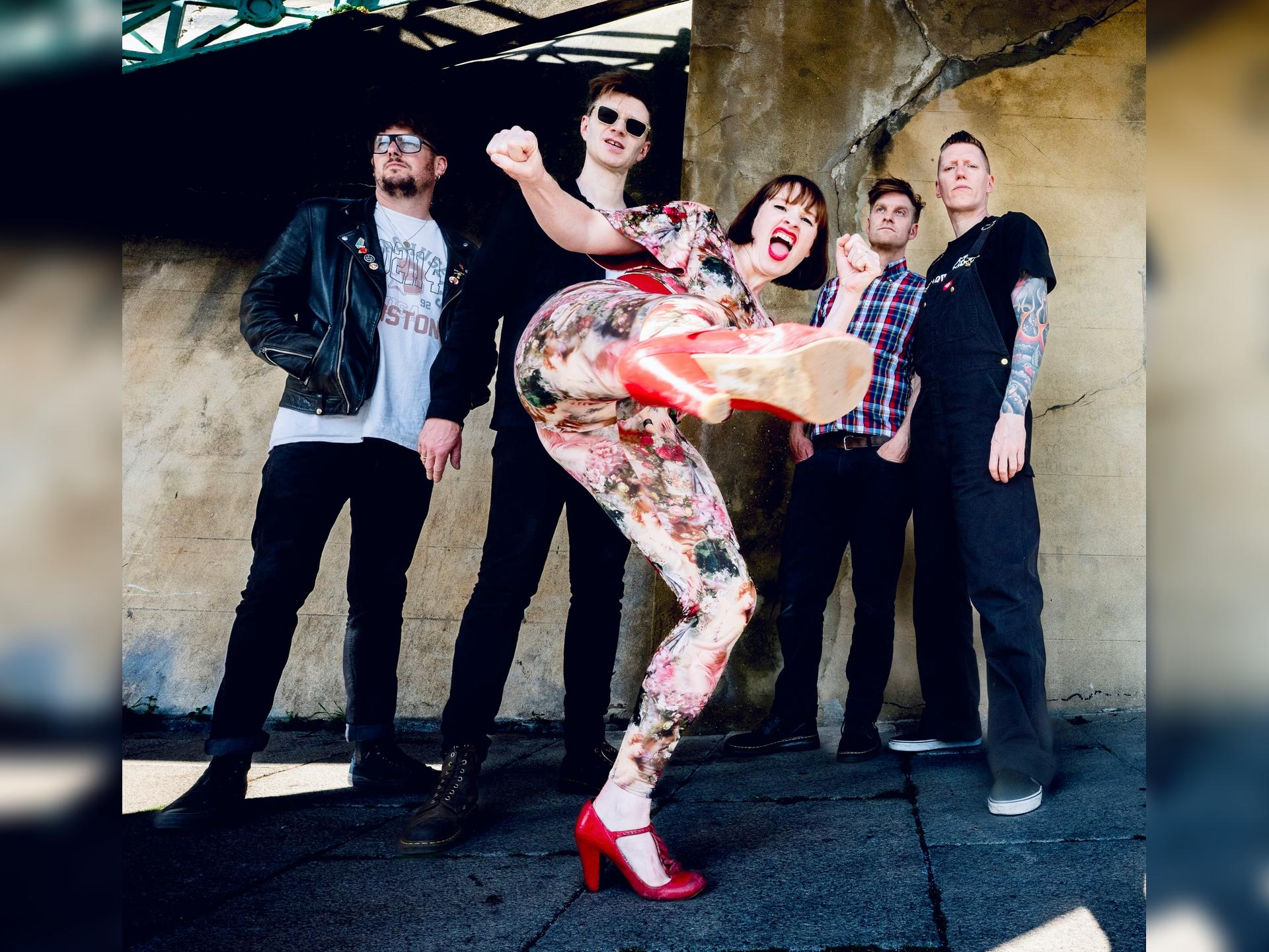 Skinny Lister Vs. Pet Needs + Mad Dog Mcrea