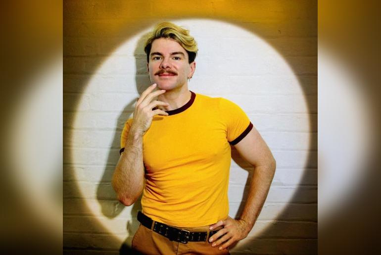 Christopher Hall: Pizazz