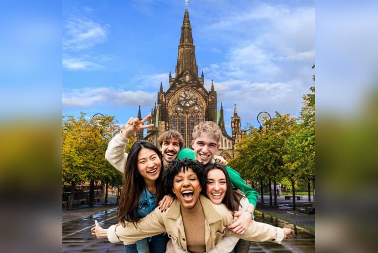 Glasgow - Interactive Treasure Hunt & Exploration Game for Up to 5