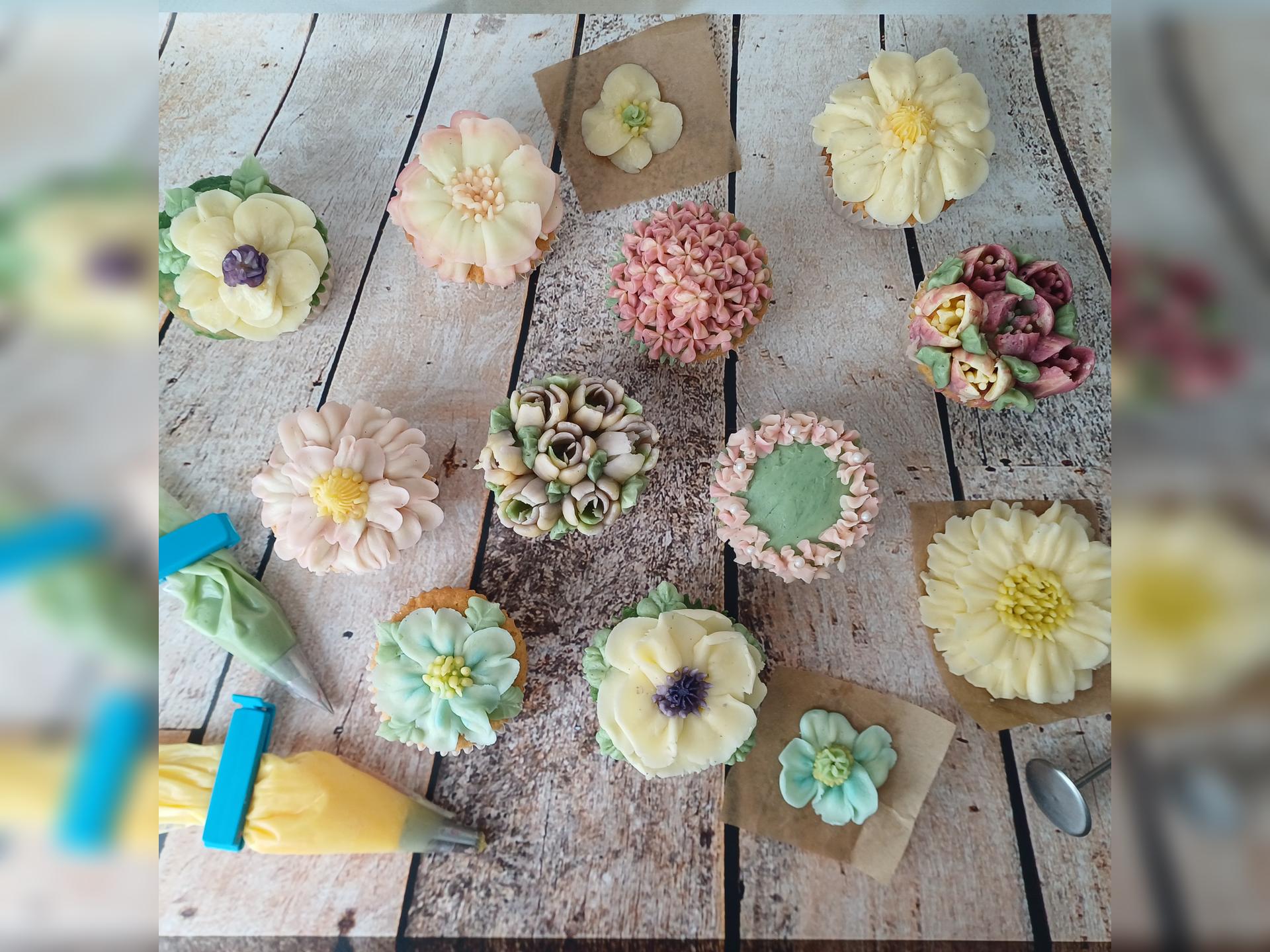 New: Piped Flower Class - (Afternoon)