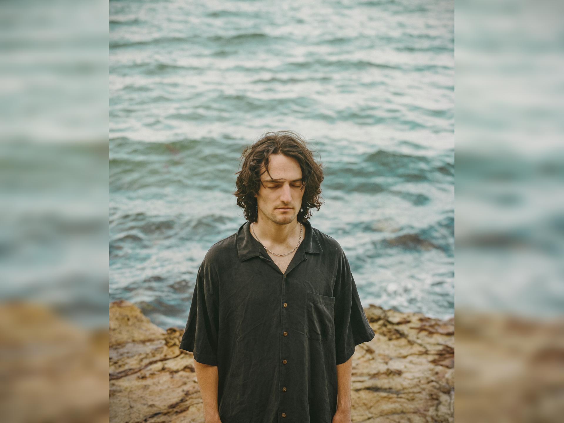 Finn Rees With Support From Rachel Kitchlew + Mr Bongo Djs
