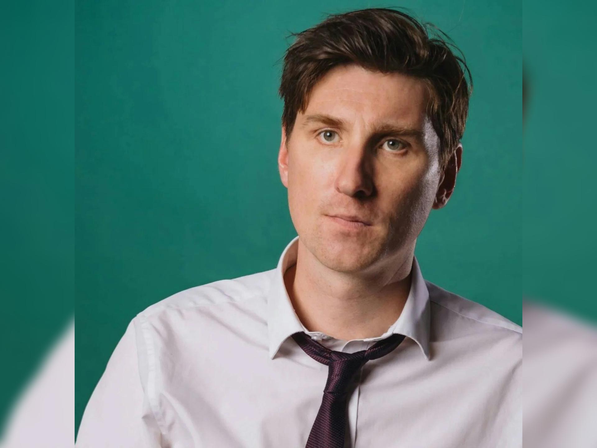Sean Mcloughlin (+ Support)