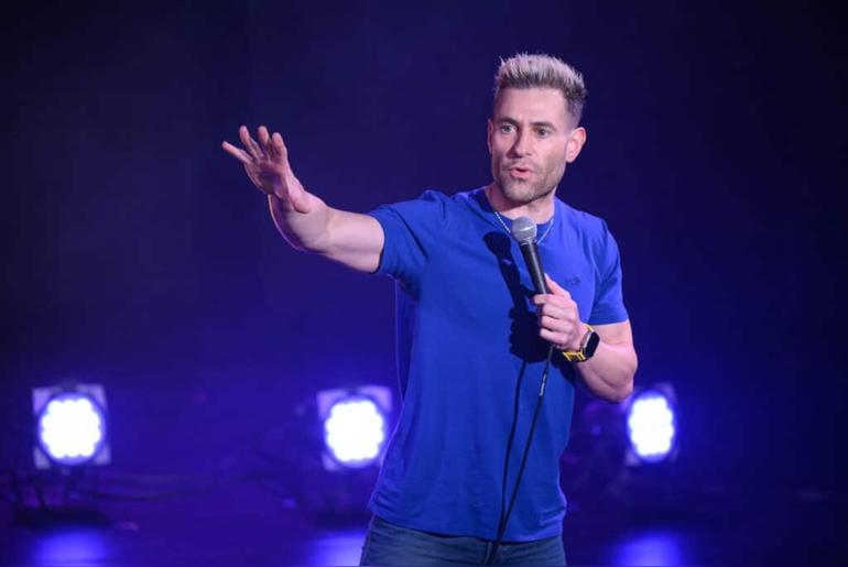 Simon Brodkin: Unleashed