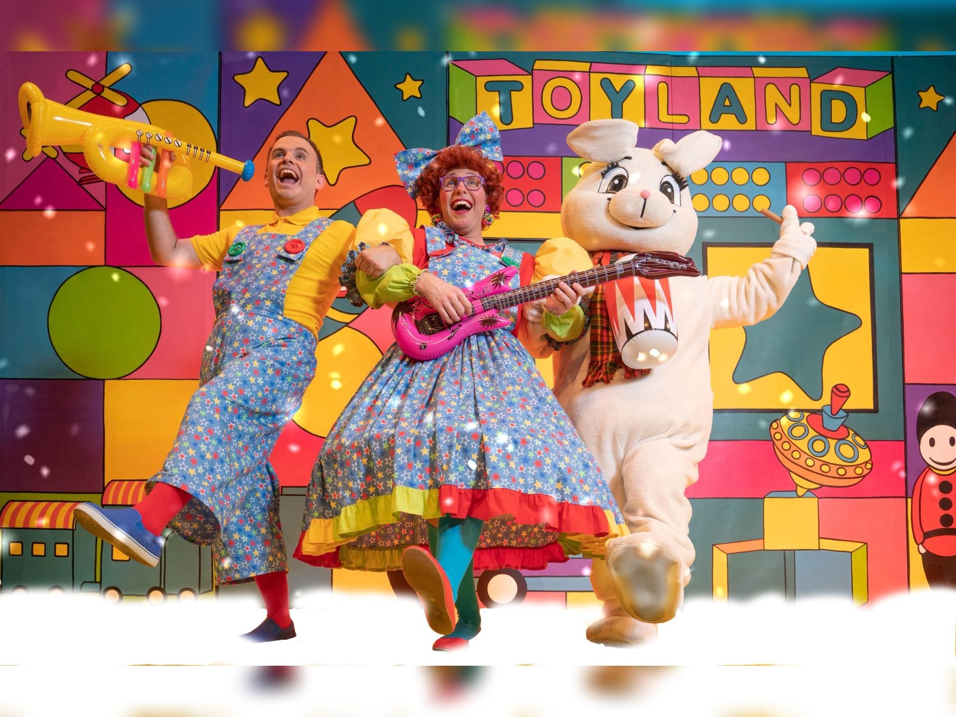 The McDougalls: Christmas in Toyland
