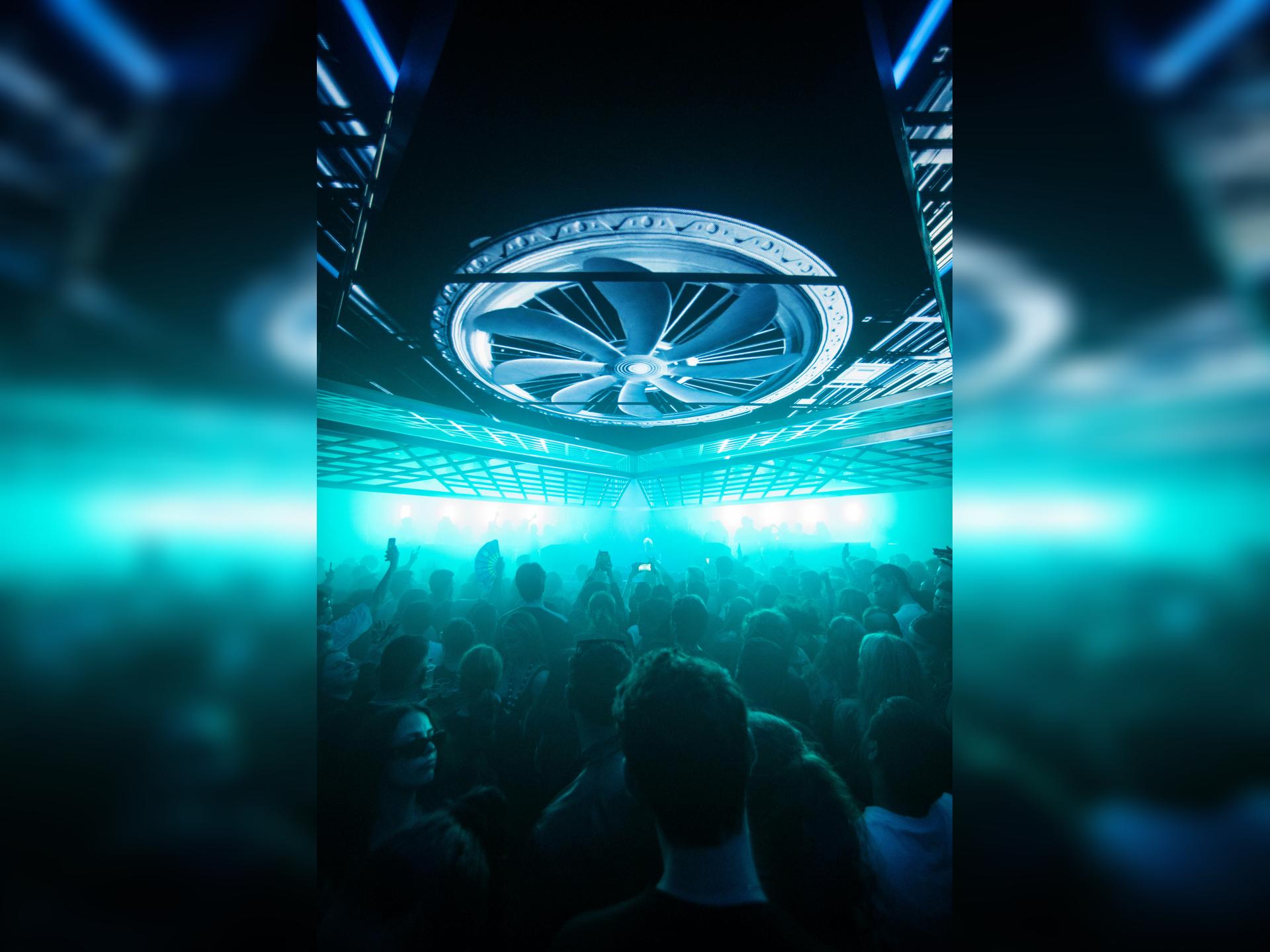 Mos: Nye