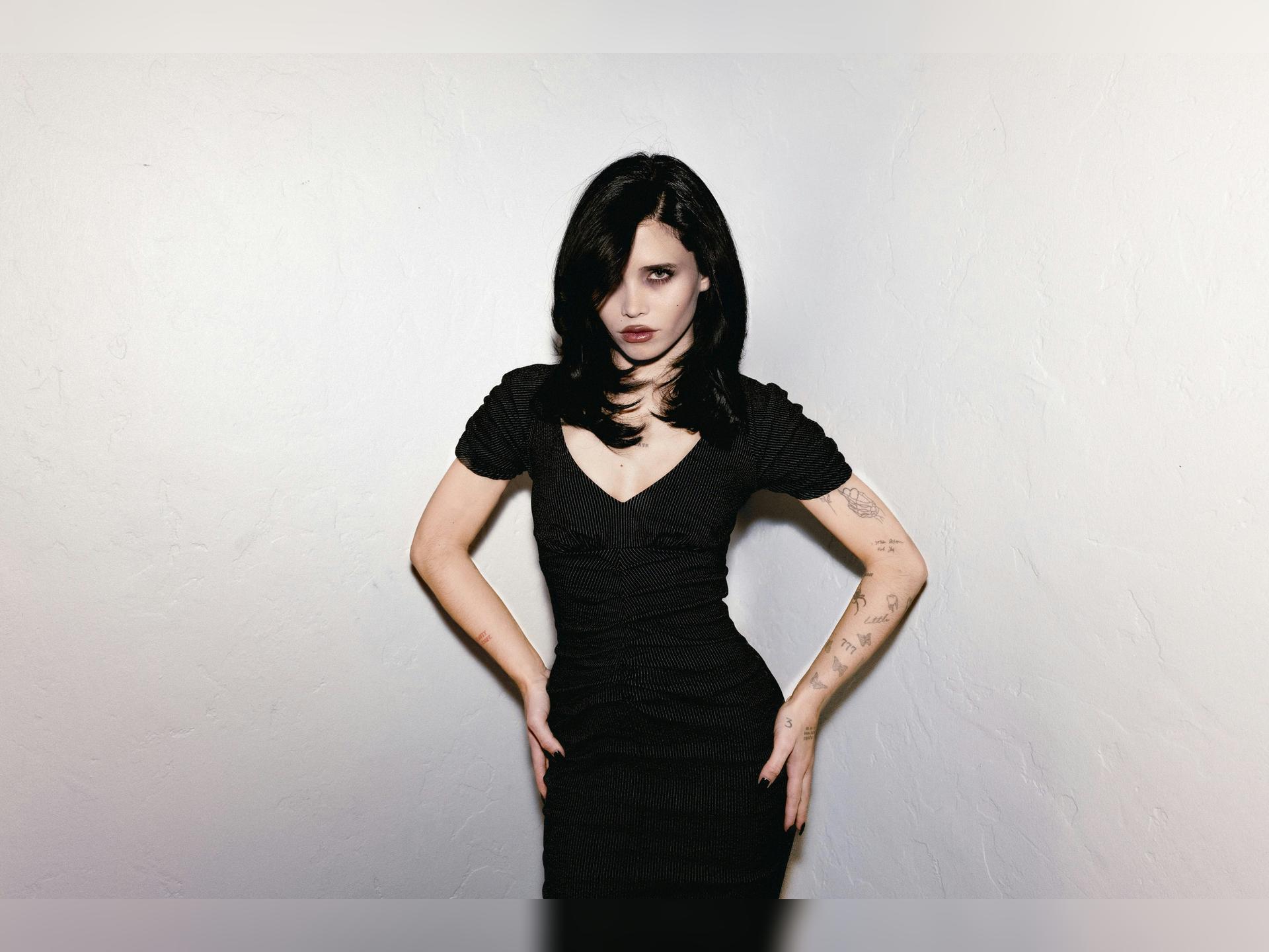 Nessa Barrett