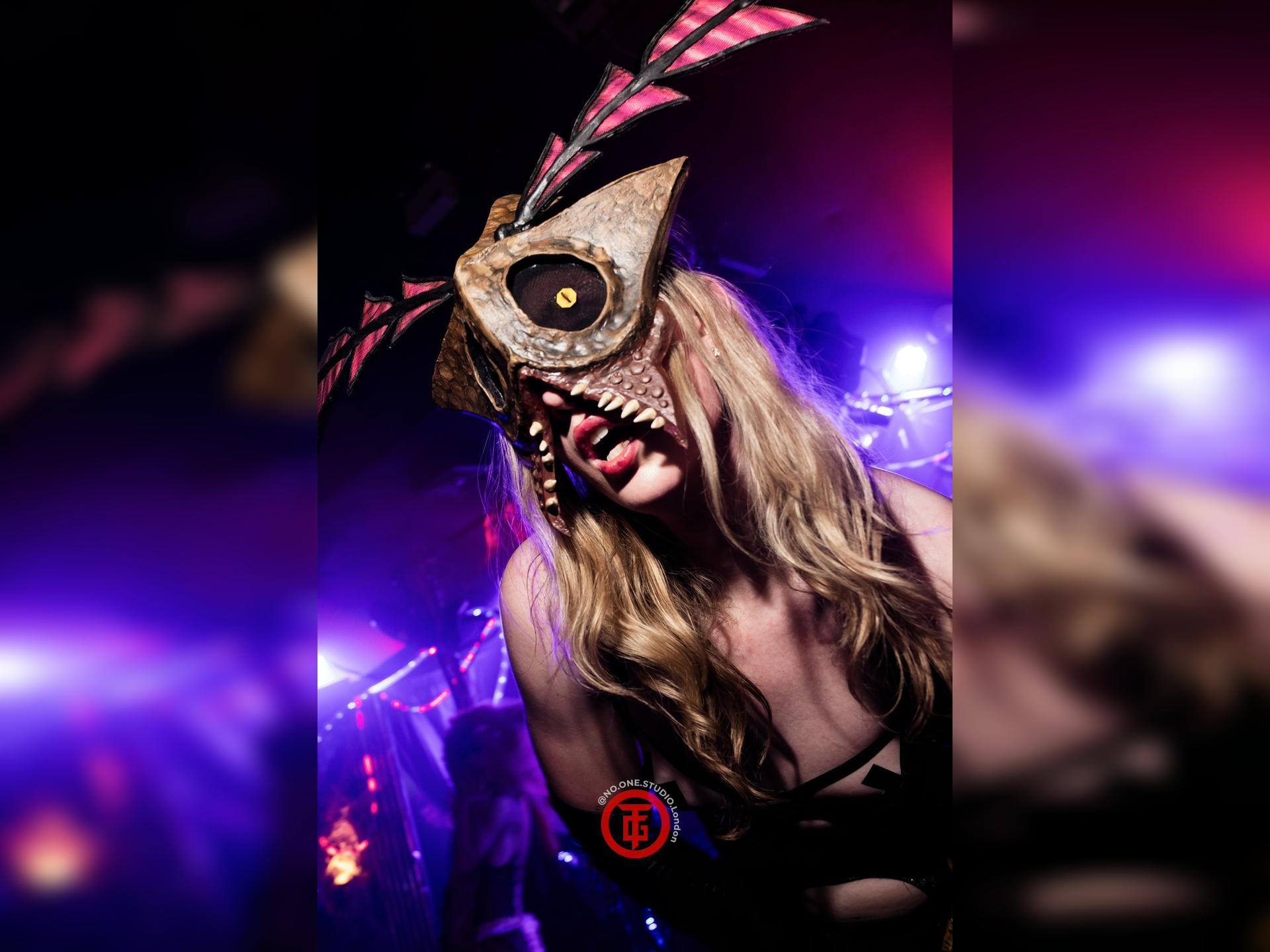 Metamorphosis - Tg Halloween 4