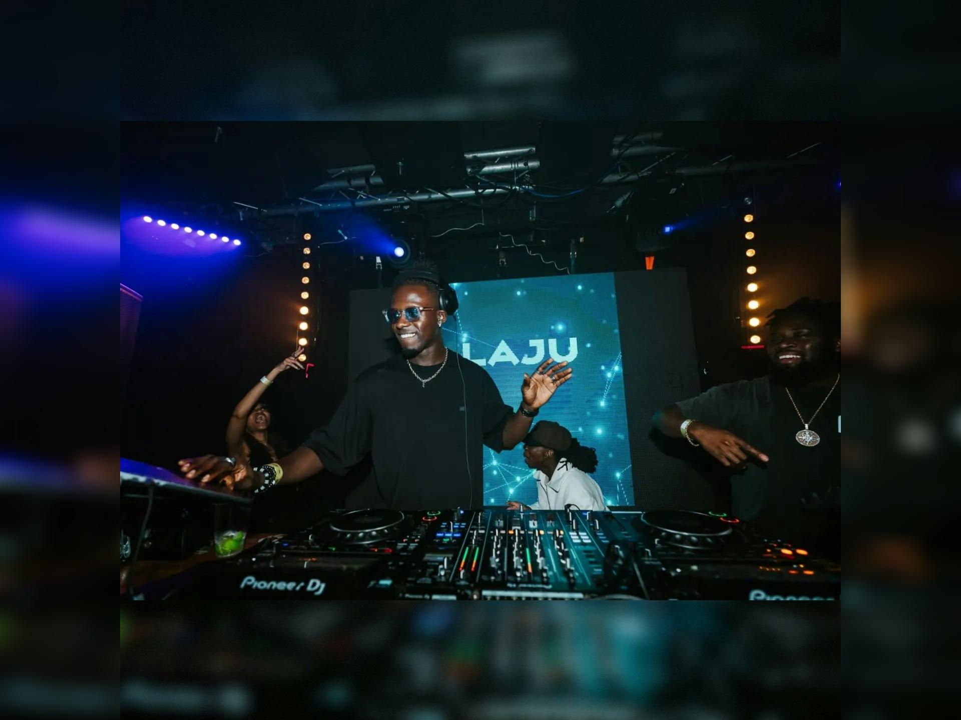 LAJU - Juls & Larizzle