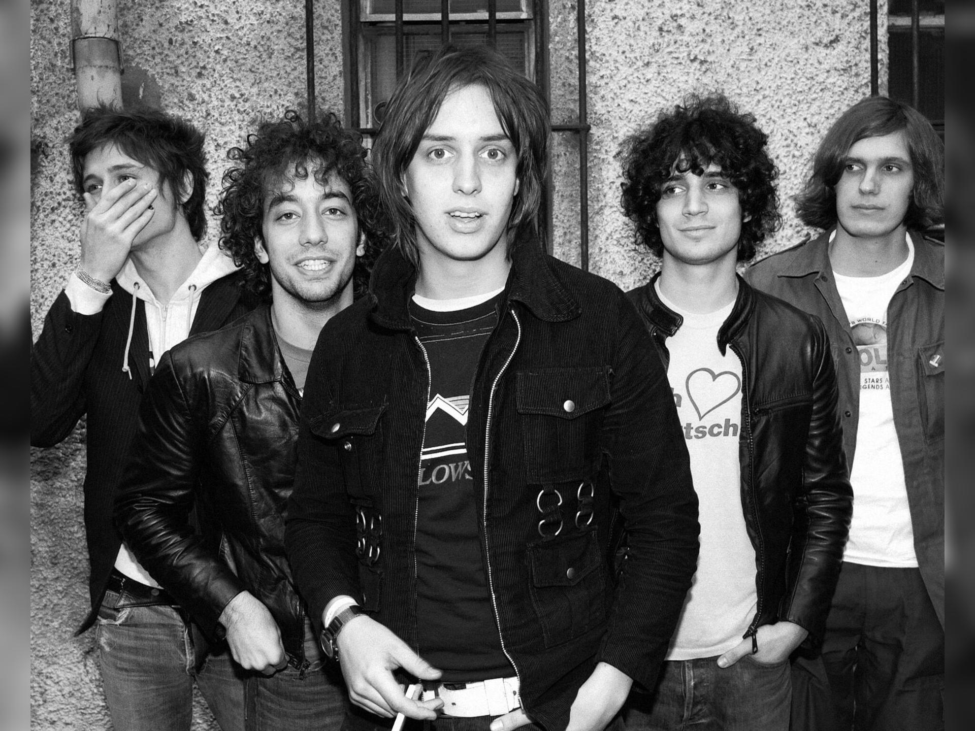 Is This it! - Happy Birthday - Strokes Clubnight