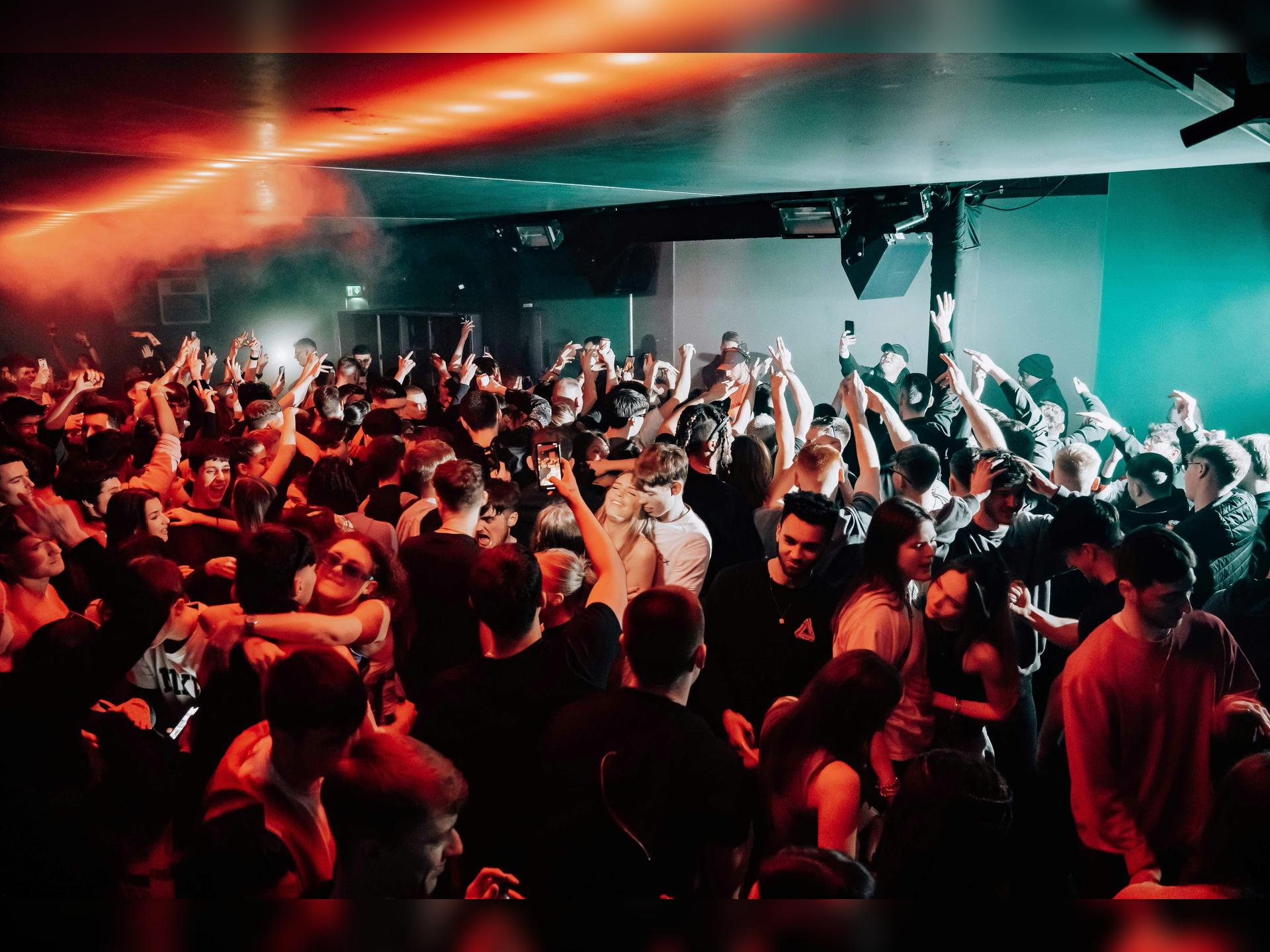 Maloka Club: Rnb, Reggaeton, Pop, Afrobeat, Funk!