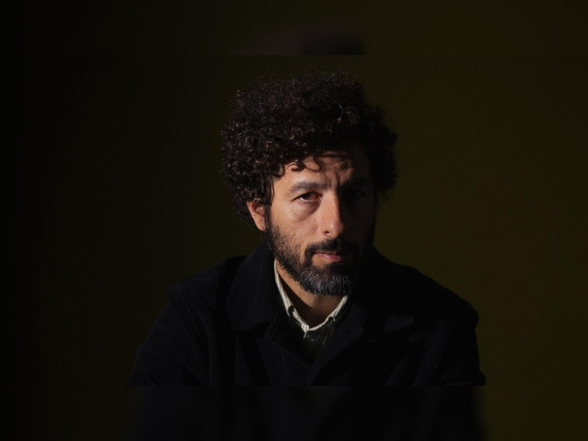 José González