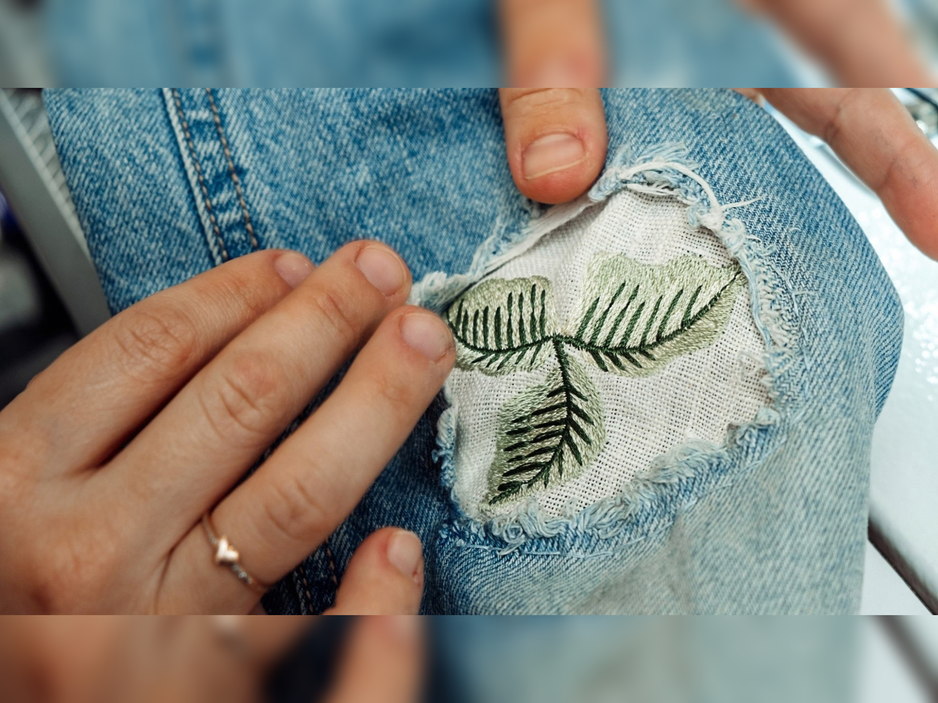 Repair and Wear Mending Club, for Adults
