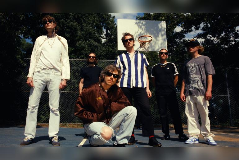 Cage the Elephant