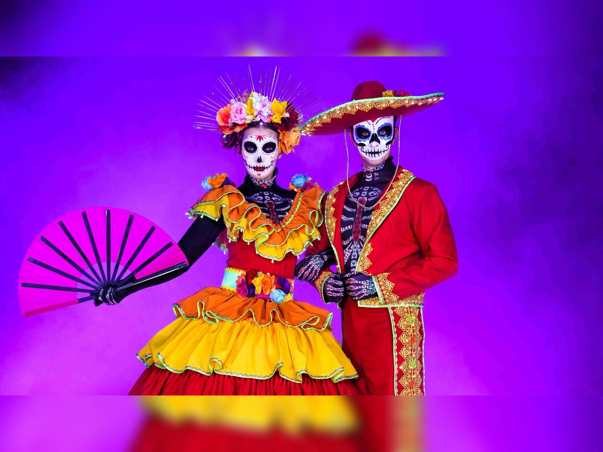 Dia de Los Muertos Stilt Walker Couple