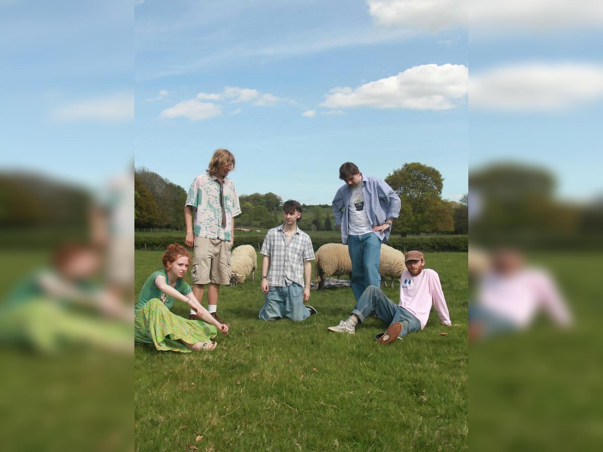 White House: Family Art Club + Heiliao