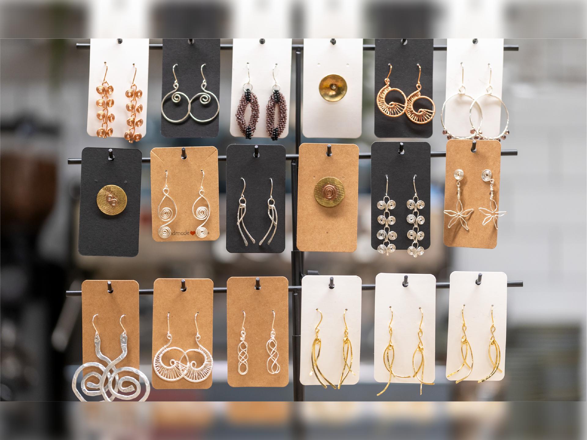 Workshop: Make your own Wire Earrings with Stephanie James