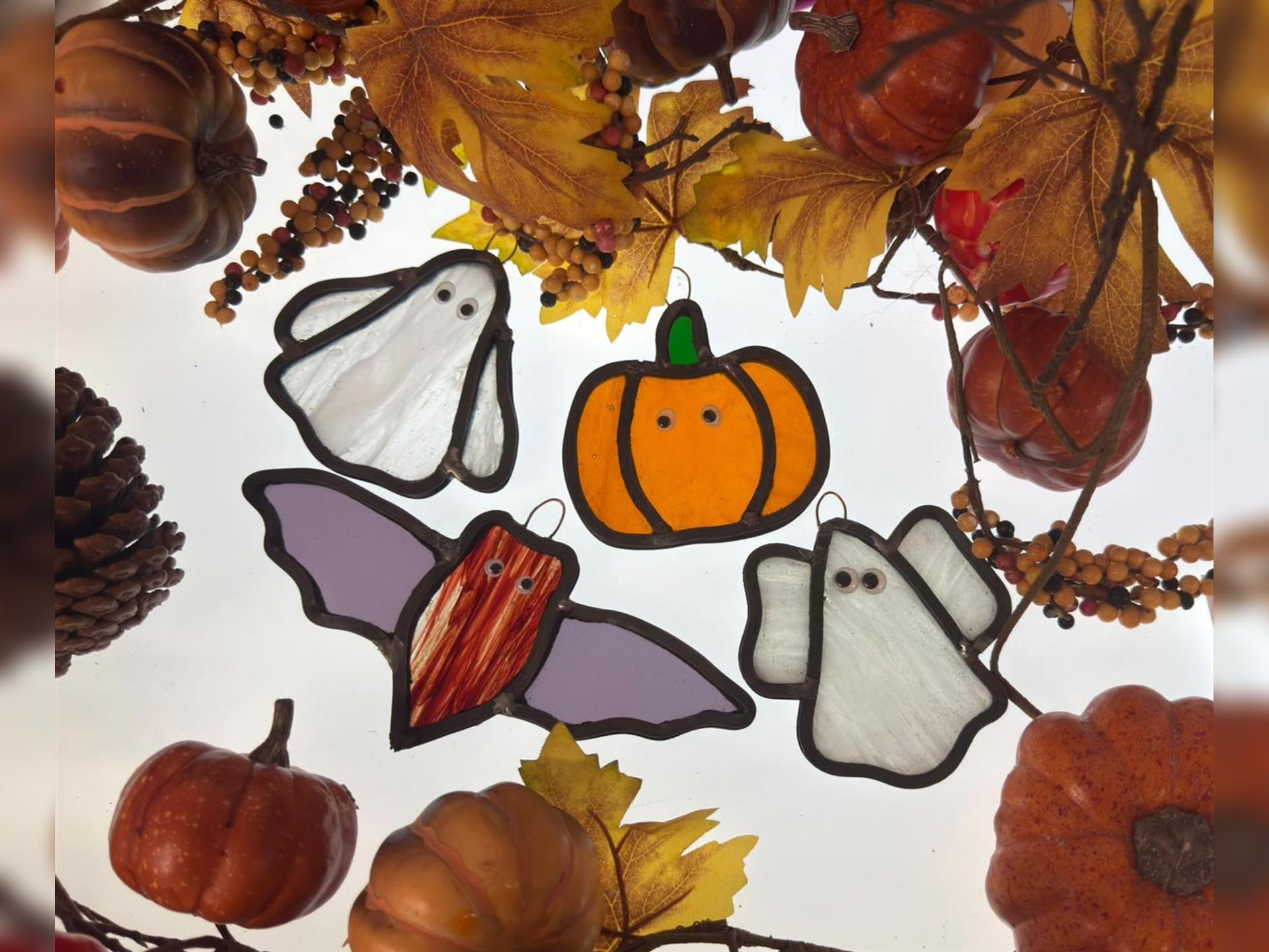 Spooktacular Halloween Stained Glass Decoration Workshop