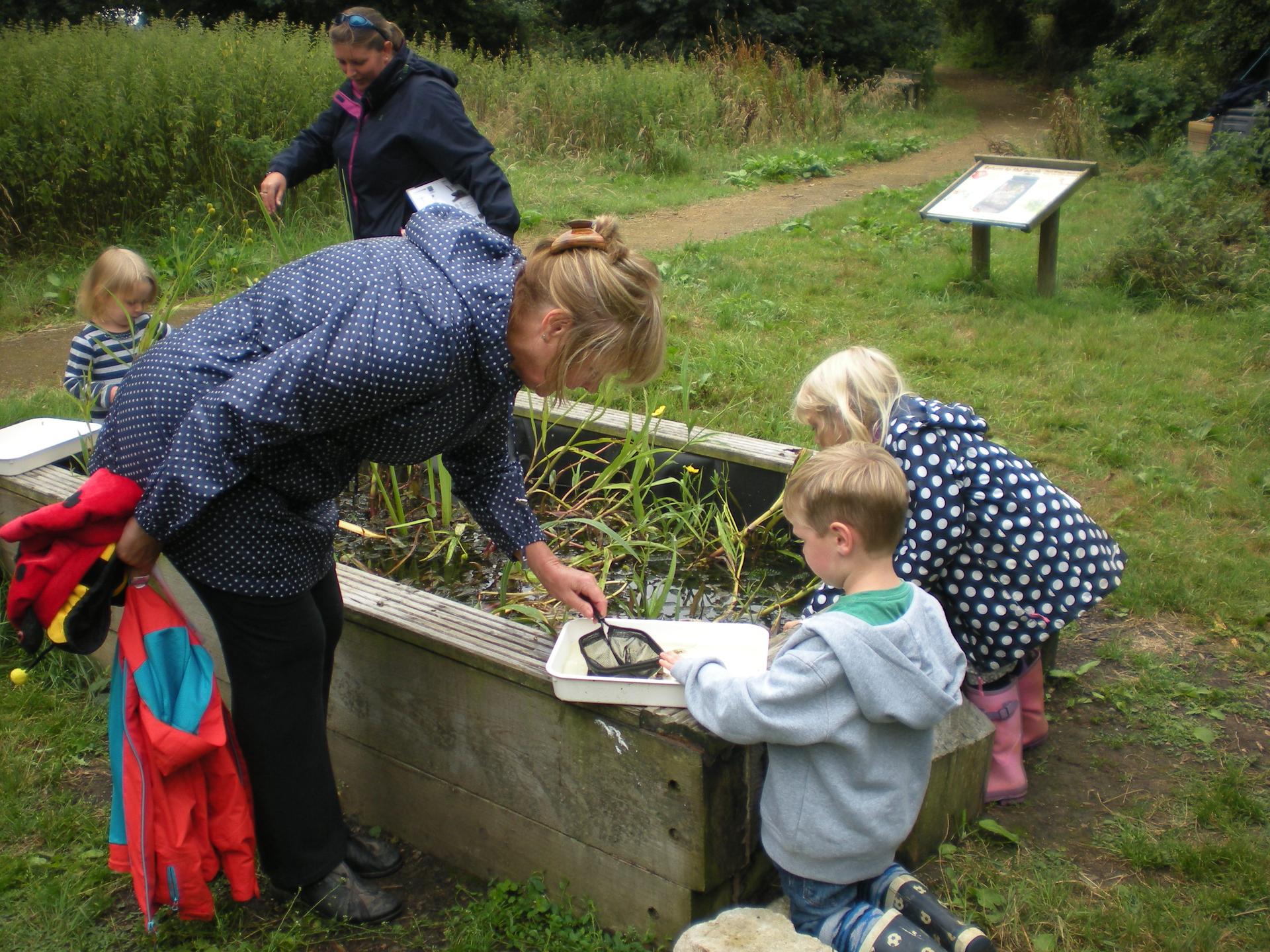 Harbour Tots Parent and Toddler Group - Harbour Tots Go Crackers!
