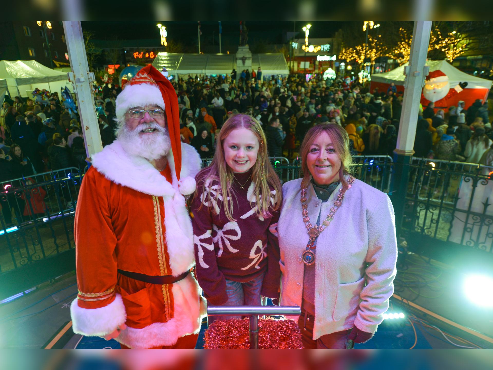 Johnstone Christmas Lights Switch On