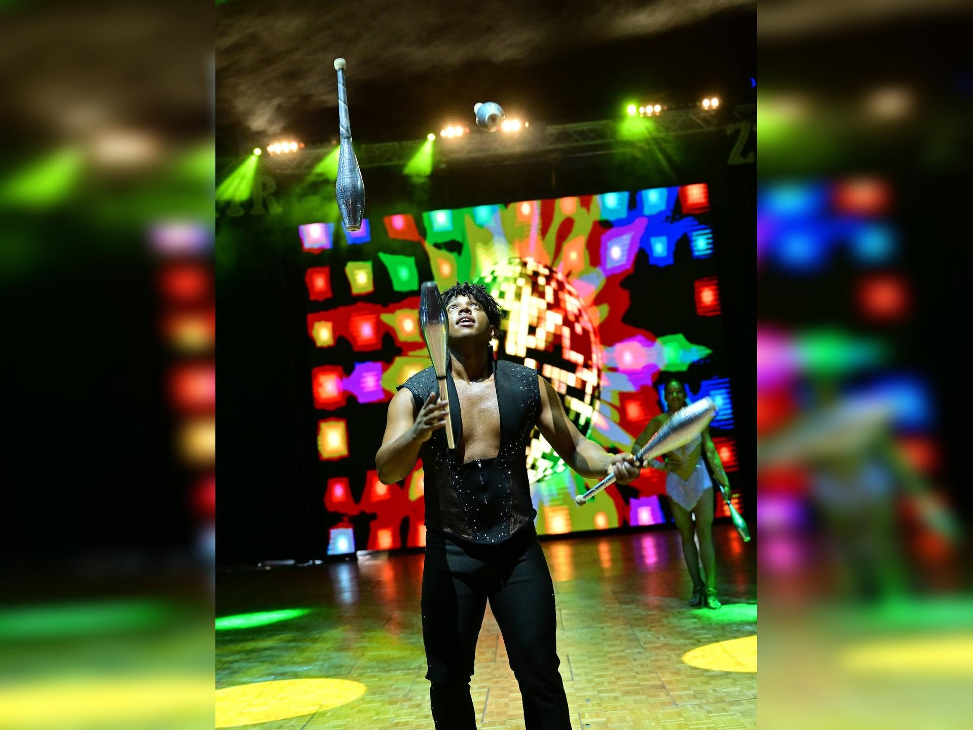 Get Set For A Very Merry Circus