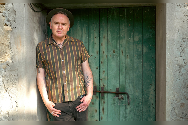 Dean Owens & Friends: All Roads Lead Here... 25 Years a Troubadour